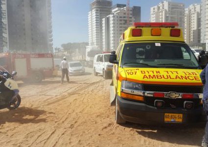 مصرع عامل سقط من الطابق السادس