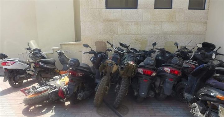 ضبط دراجات نارية تسببت بإزعاج المواطنين في جنين