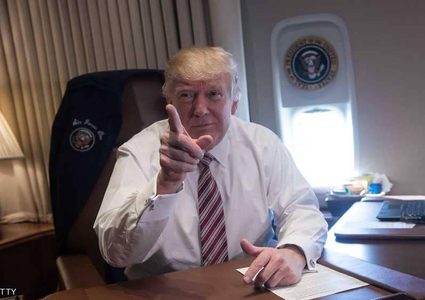 ترامب ضحية خدعة هاتفية بعد اختراق الطائرة الرئاسية