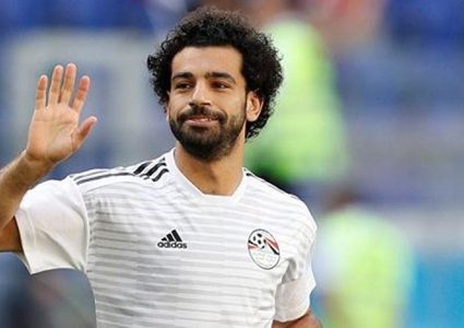 محمد صلاح يثير الجدل بـ "تغريدة غامضة"
