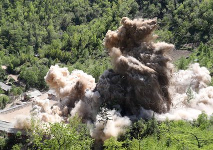 خبراء : نزع السلاح النووي الكوري بسرعة أمر مستبعد