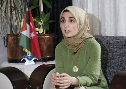 تمديد اعتقال الشابة التركية 'إبرو' في سجون الاحتلال
