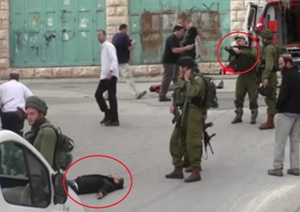 مستوطنون يحتفلون بقاتل الشهيد الشريف