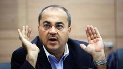 الطيبي: قانون خصم مخصصات الأسرى والشهداء سطو مسلح