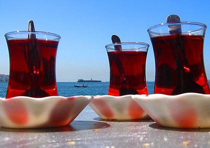 تحذير،لا تشرب الشاي الأسود بعد الطعام