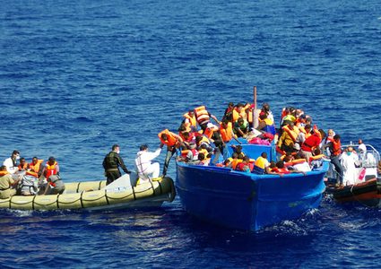 تخطيط أوروبي لإغلاق طرق اللاجئين في البحر المتوسط