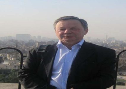 منح ميدالية القدس لمترجم وكاتب روسي