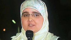 الأسيرة العويوي تفقد وعيها بعد سماعها قرار تمديد اعتقالها