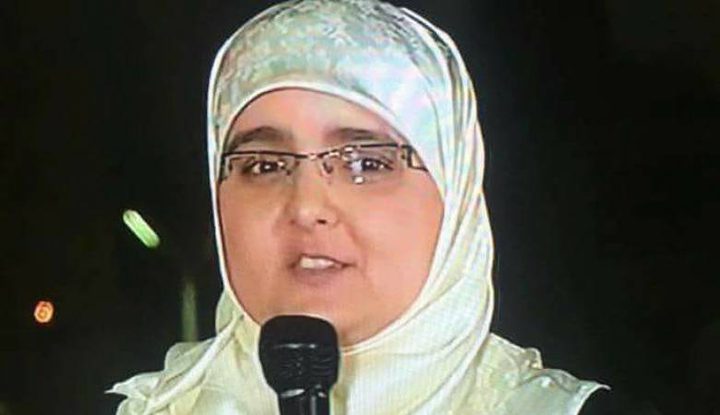 الأسيرة العويوي تفقد وعيها بعد سماعها قرار تمديد اعتقالها