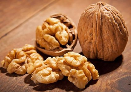 الجوز لتقوية المناعة وصحة القلب