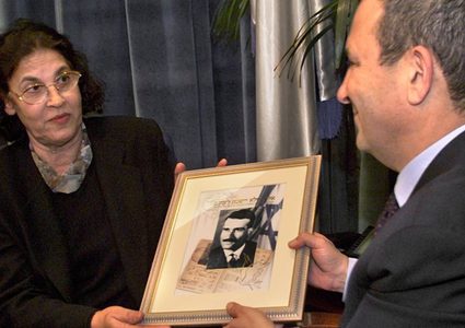 زوجة الجاسوس كوهين تكذب الموساد.. فماذا قالت؟