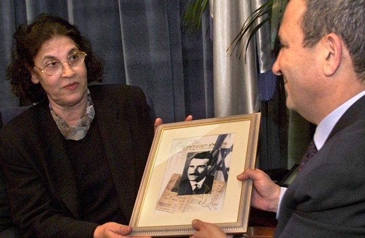 زوجة الجاسوس كوهين تكذب الموساد.. فماذا قالت؟
