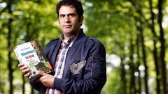 جائزة ستيفانوس الدولية للعراقي سعد سلوم