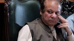 السجن عشر سنوات لرئيس الوزراء الباكستاني السابق بتهمة الفساد