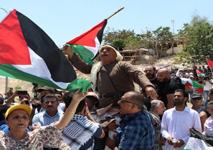 القوى الوطنية والإسلامية تدعو للرباط في الخان الأحمر يوم الثلاثاء