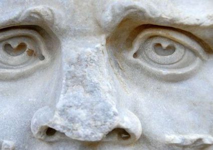 من المسؤول عن انتقال السل إلى جميع أنحاء العالم؟