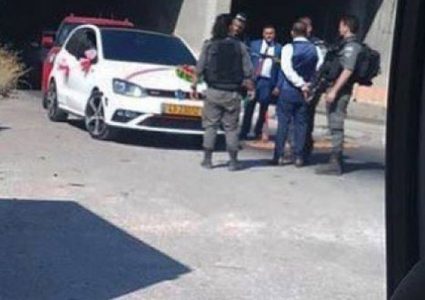الاحتلال يعتقل عريسًا من سيارة زفافه غرب رام الله