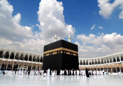 تونس تَردُّ على دعوة إلغاء الحج لهذا العام