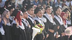 "النجاح" والتواصل ما بعد التخرج