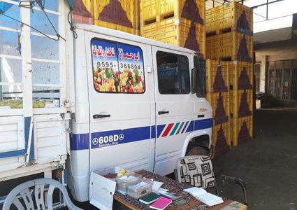 الاحتلال يُصادر مركبة لمواطن من نابلس