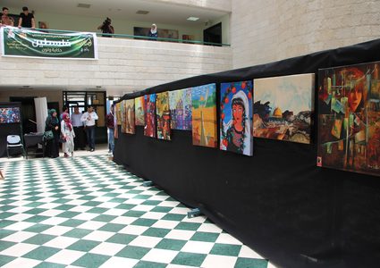 افتتاح معرض "اقتلاع" في متحف ياسر عرفات