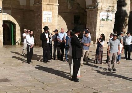 بعد قرار نتنياهو.... وزراء في حكومة الاحتلال يقتحمون "الأقصى"(فيديو،صور)