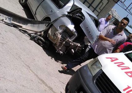 اصابات بحادث سير نتيجة اصطدام مركبتين(صور)