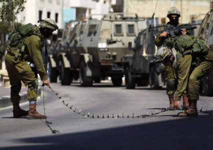 الإحتلال يغلق غرب نابلس بسبب عبوة ناسفة