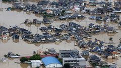 عشرات القتلى والمفقودين جراء الأمطار في اليابان