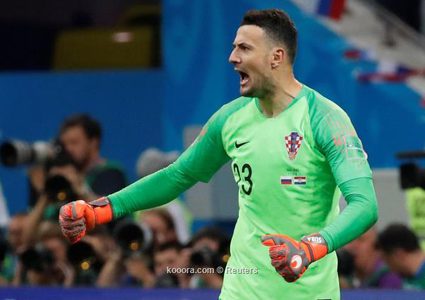 المربع الذهبي للمونديال في قبضة القفازات الحديدية