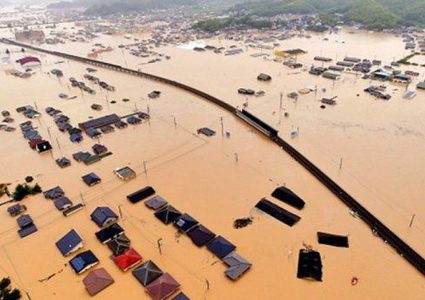 100 قتيل في اليابان جراء الأمطار الغزيرة والسيول