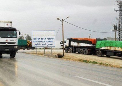 "إثقال اليد".. إغلاق كرم أبو سالم وتقليص مساحة الصيد