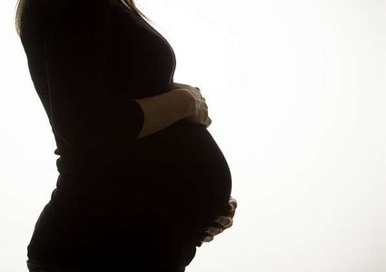 عملية جراحية ناجحة تنقذ امرأة من "حمل كاذب"!