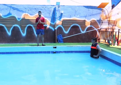 بالفيديو.. تمارين علاجية داخل الماء لأسفل الظهر