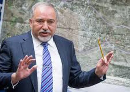 إسرائيل تهدد برد عنيف على أي توغل سوري