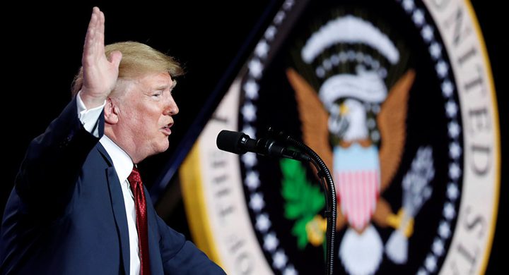 السفارة الأمريكية في بريطانيا تحذر رعاياها خلال زيارة ترامب