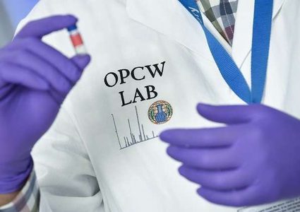 روسيا تدعو بريطانيا لتوضيح طبيعة ما يجري في مختبر "بورتون داون" الكيميائي