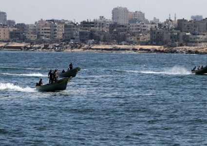 صيادو غزة يدخلون معاناة جديدة مع تطبيق اجراءات تشديد الحصار