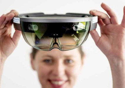 فيسبوك تجرّب إعلانات "الواقع المعزز"