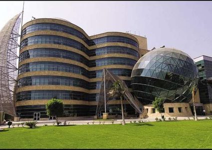 السلام الجمهوري وقسم الأطباء يوميا في مستشفيات مصر