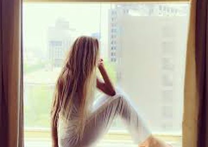 فنانة شهيرة تكشف محاولتها الانتحار مرتين