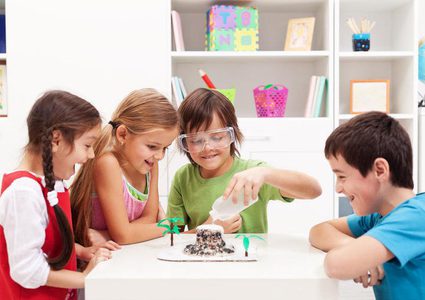 اتيكيت استقبال أصدقاء الأبناء