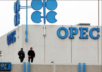 اوبك تحذر من "اخطار" الحرب التجارية على النفط