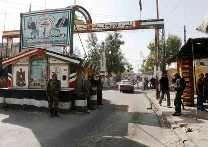 صحيفة: "فتح" و"حماس" تتحاوران في لبنان