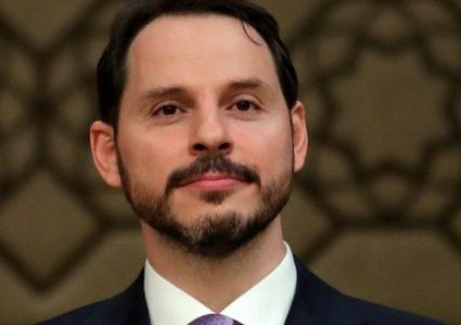 أردوغان يستهل صلاحيات النظام الرئاسي