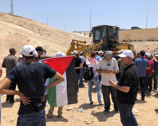 فتح تدعو للتواجد بشكل دائم في الخان الأحمر