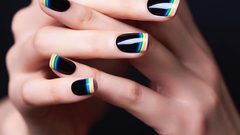 مناكير الفرانش تحقق عودة قوية