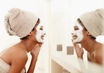 فاكهة الصيف لعمل ماسكات طبيعية