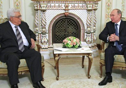 الرئيس عباس يجتمع مع نظيره الروسي