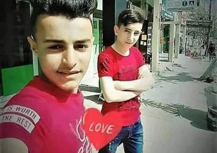 الأطفال والمراجيح ضمن أهداف الاحتلال بغزة